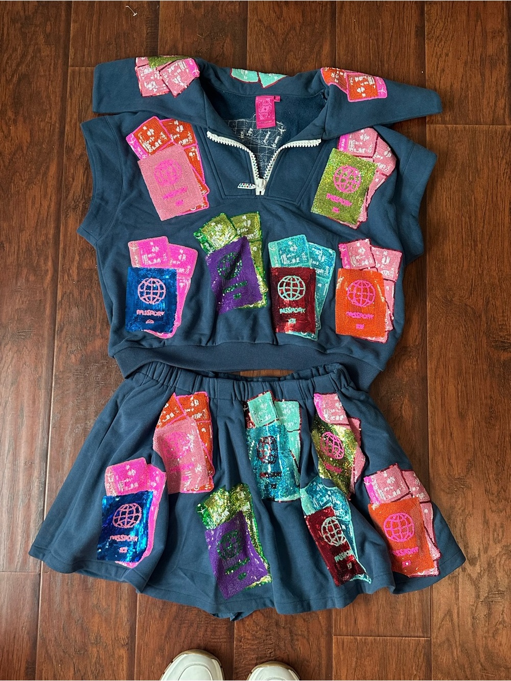 QUEEN OF SPARKLES passport top and skirt set